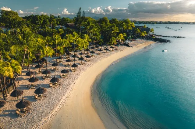 Tailor Made Holidays & Bespoke Packages for Royal Palm Beachcomber Luxury