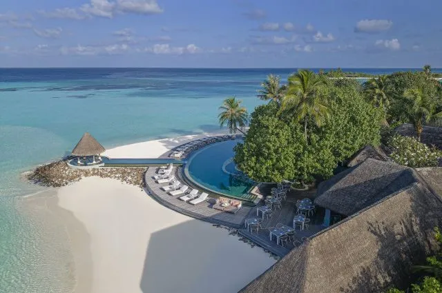 Tailor Made Holidays & Bespoke Packages for Four Seasons Resort Maldives at Kuda Huraa